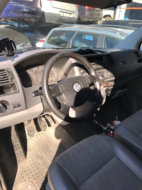 VW Transporter / Caravelle 2003-2009 (Fase 1) (T5) (T5), Motorkode: , Girkassekode: 