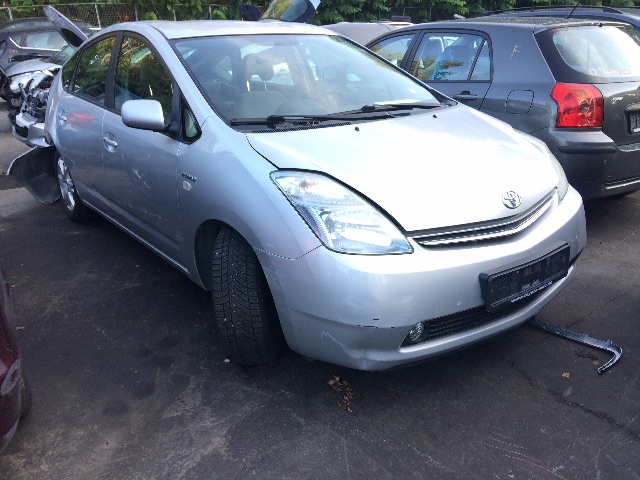 Toyota Prius 2004-2009 (Type II) (COMBI) (COMBI), Motorkode: 1NZ-FXE, Girkassekode: