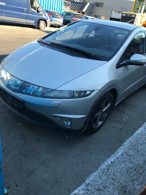 Honda Civic 2006-2011 (Type VIII) , Motorkode: L13A7, Girkassekode: