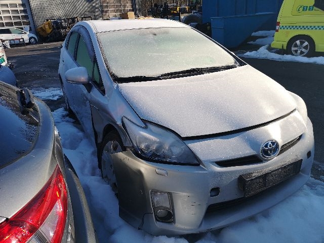 Toyota Prius 2009-2016 (Type III) (COMBI) (COMBI), Motorkode: 2ZR-FXE, Girkassekode: 