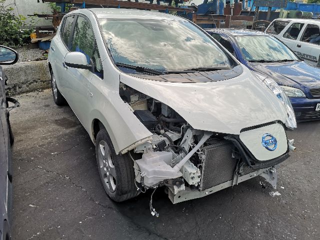 Nissan Leaf 2011-2017 (Type I) delebil , Motorkode: EM61, Girkassekode: 