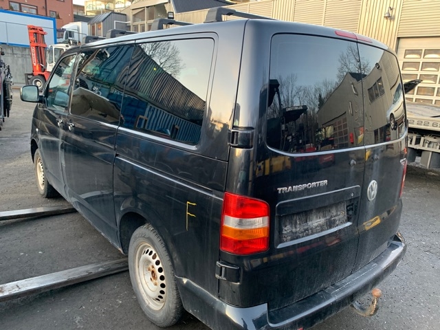 VW Transporter / Caravelle 2003-2009 (Fase 1) (T5) (T5), Motorkode: AXD, Girkassekode: 
