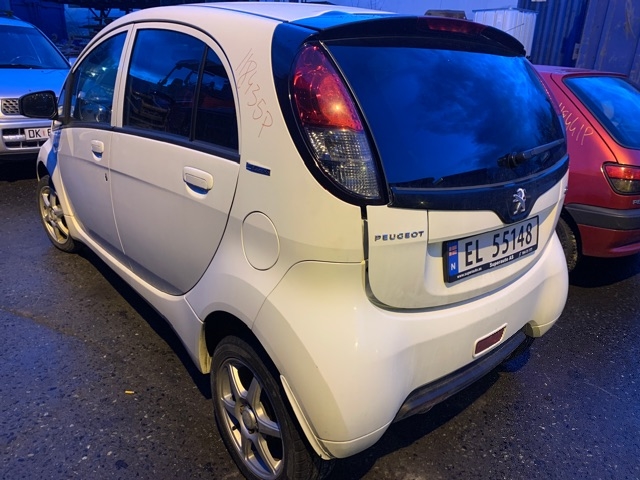 Peugeot iOn 2011-2020 , Motorkode: Y4F1, Girkassekode: 