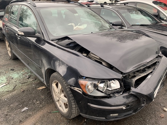 Volvo V50 2004-2007 (Fase 1) , Motorkode: D5244T8, Girkassekode: 