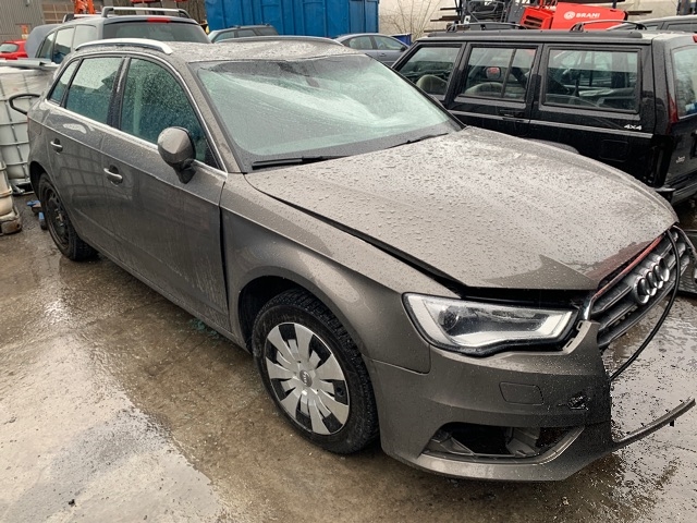Audi A3 2012-2016 (Type III, Fase 1) , Motorkode: CXS, Girkassekode: 