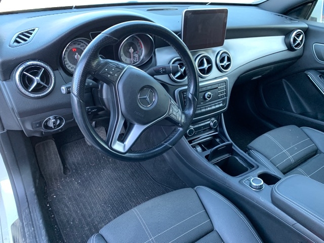 Mercedes CLA 2013-2019 (C117) (C117), Motorkode: 270910, Girkassekode: 