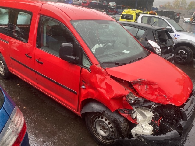 VW Caddy 2010-2015 (Type III, Fase 2) , Motorkode: CBZ, Girkassekode: 