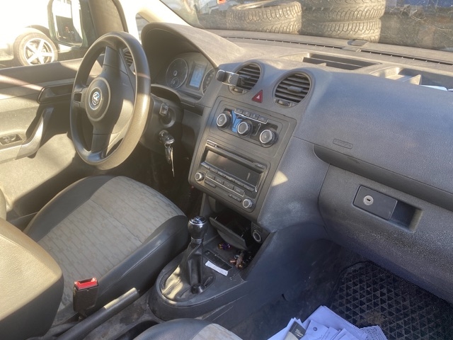 VW Caddy 2010-2015 (Type III, Fase 2) , Motorkode: CFH, Girkassekode: 