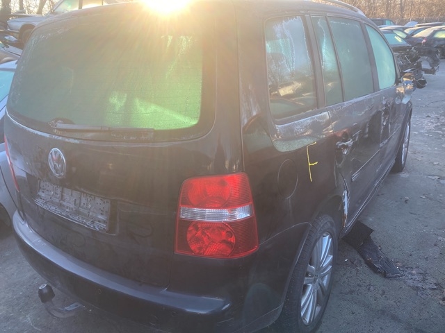 VW Touran 2003-2006 (Type I, Fase 1) , Motorkode: BLS, Girkassekode: 