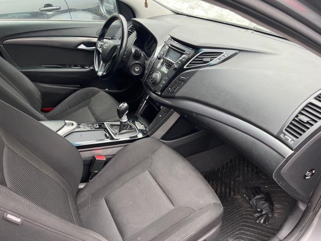 Hyundai i40 2012-2017 , Motorkode: D4FD, Girkassekode: 