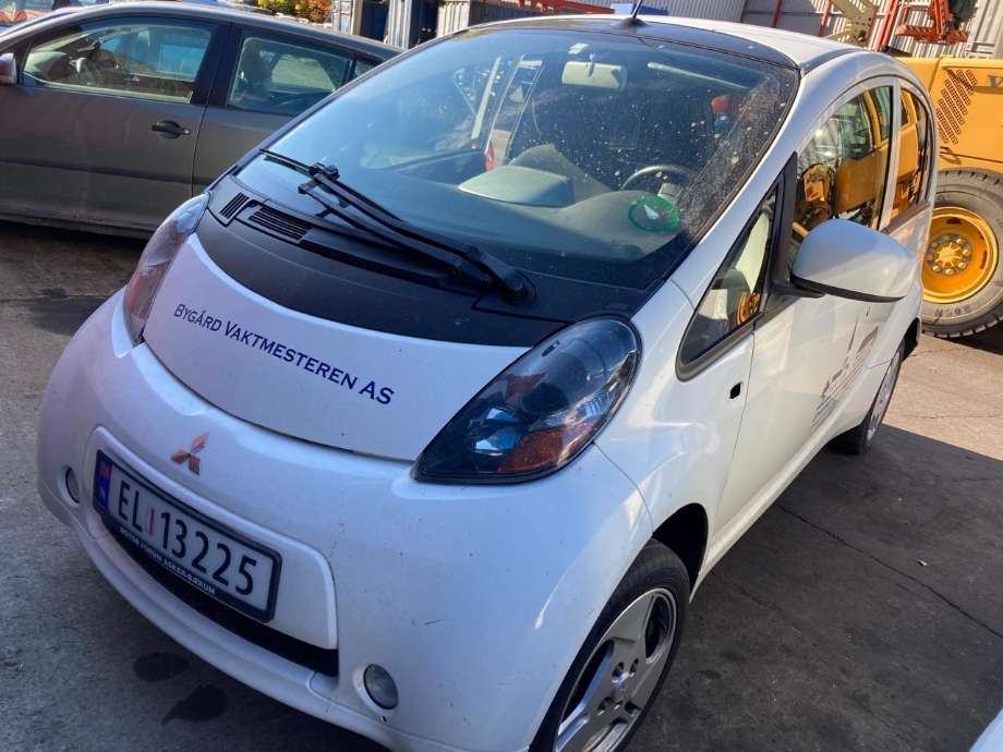 Mitsubishi i-MiEV 2010-->> , Motorkode: Y4F1, Girkassekode: