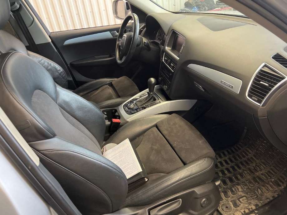 Audi Q5 2008-2012 (Type I, Fase 1) , Motorkode: CGL, Girkassekode: 