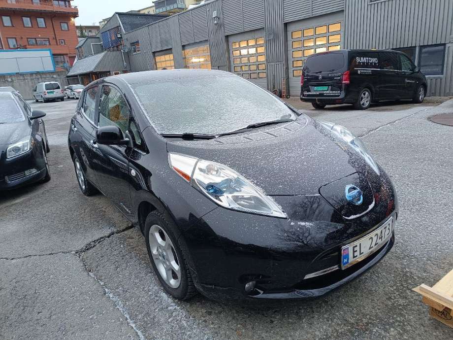Nissan Leaf 2011-2017 (Type I) , Motorkode: , Girkassekode: 