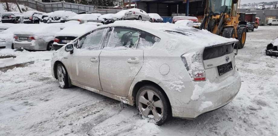 Toyota Prius 2009-2016 (Type III) (COMBI) (COMBI), Motorkode: 2ZR-FXE, Girkassekode: 
