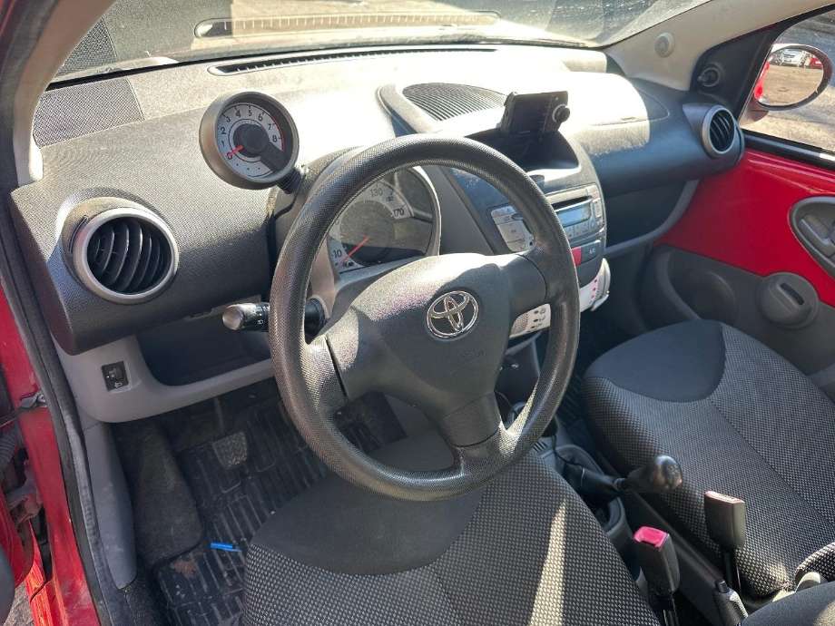Toyota Aygo 2005-2014 (Type I) , Motorkode: 1KR-FE, Girkassekode: 