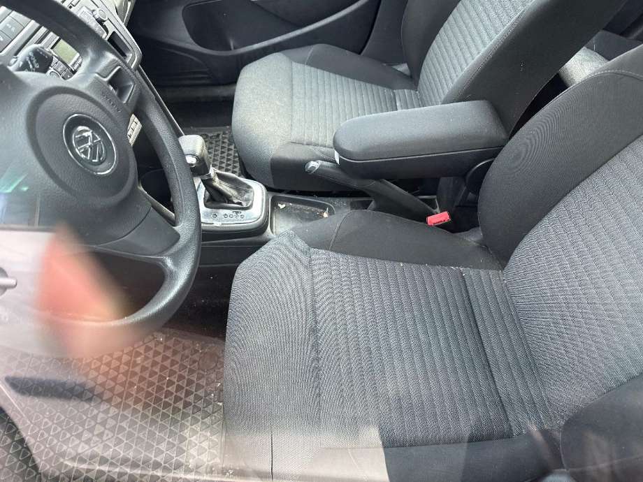 VW Polo 2009-2014 (Type V, Fase 1) , Motorkode: CGG, Girkassekode: 