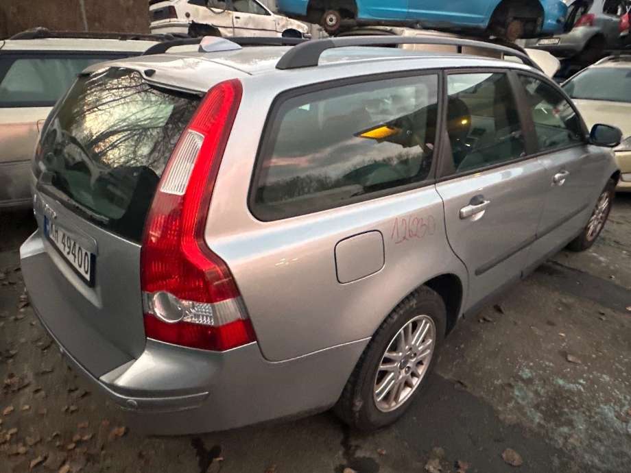 Volvo V50 2004-2007 (Fase 1) , Motorkode: D4164T, Girkassekode: 