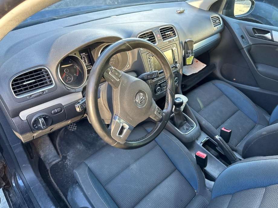 VW Golf VI 2008-2012 , Motorkode: CFF, Girkassekode: 