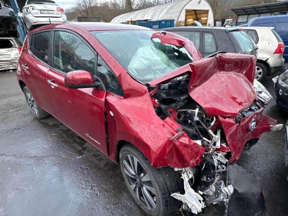 Nissan Leaf, 2011-2017 (Type I)  delebil , Motorkode: EM57