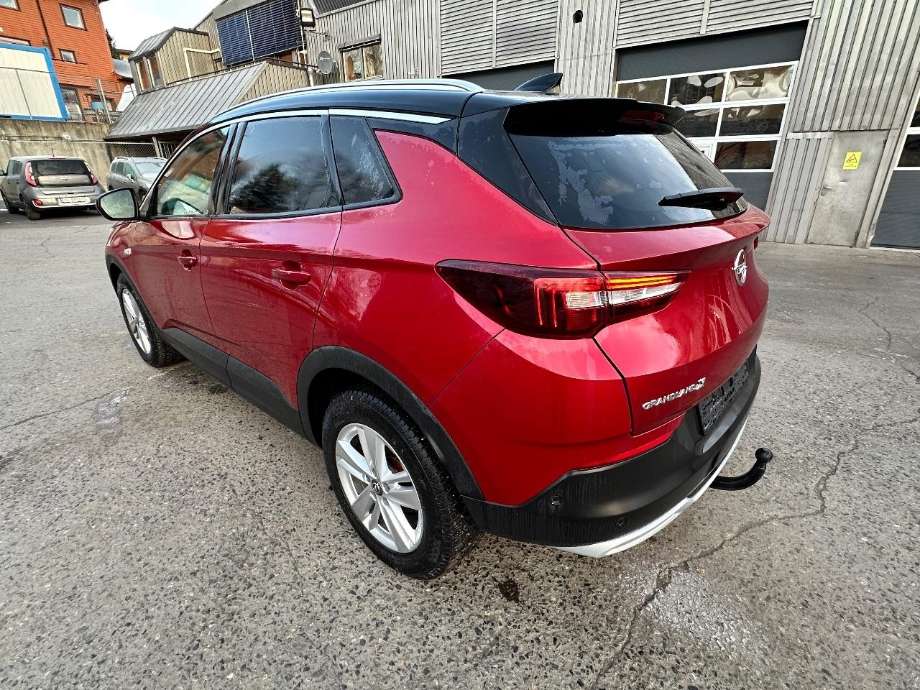 Opel Grandland X 2017-->> , Motorkode: YH01, Girkassekode: 