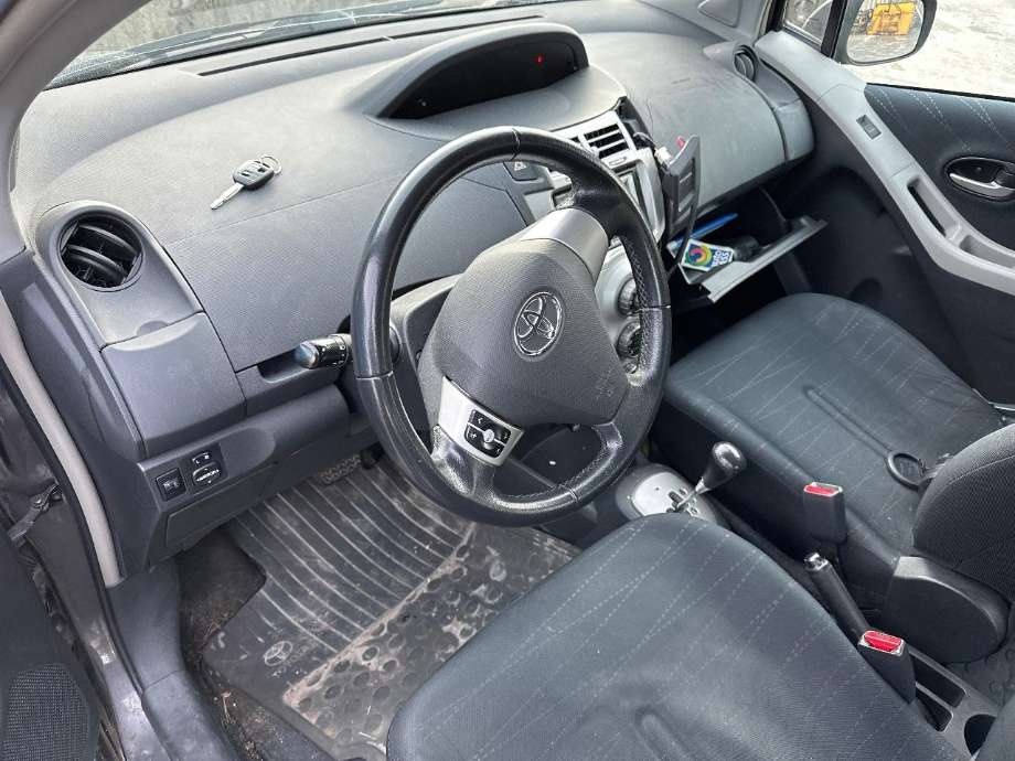 Toyota Yaris 2006-2009 (Type II, Fase 1) , Motorkode: 1ND-TV, Girkassekode: 