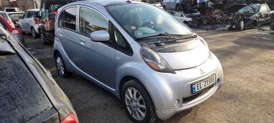 Mitsubishi i-MiEV 2010-->> , Motorkode: Y4F1, Girkassekode: 