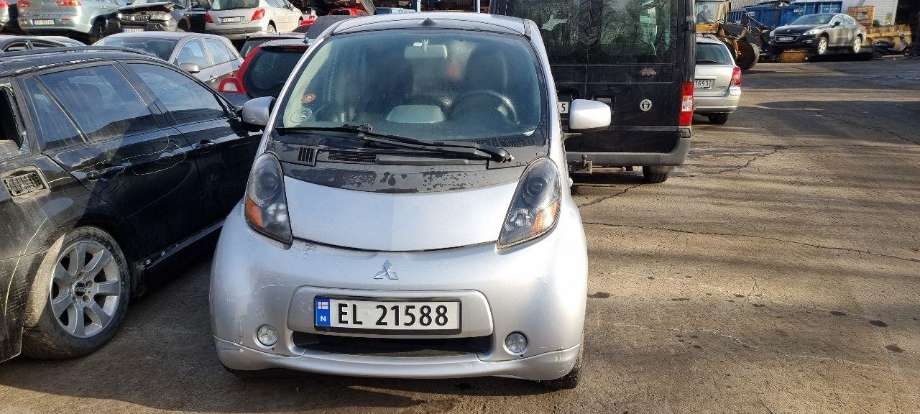 Mitsubishi i-MiEV 2010-->> , Motorkode: Y4F1, Girkassekode: 