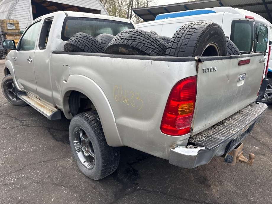 Toyota Hilux 2006-2011 delebil , Motorkode: 2KD-FTV, Girkassekode: