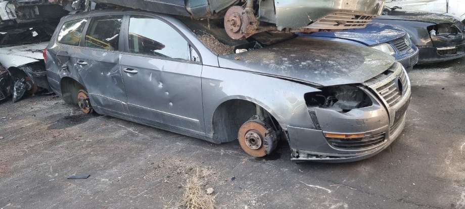 VW Passat 2005-2010 (B6) (B6), Motorkode: BLS, Girkassekode: 
