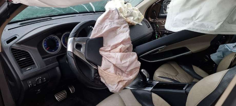 Volvo XC60 2008-2013 (Type I, Fase 1) delebil , Motorkode: D5204T7, Girkassekode: 