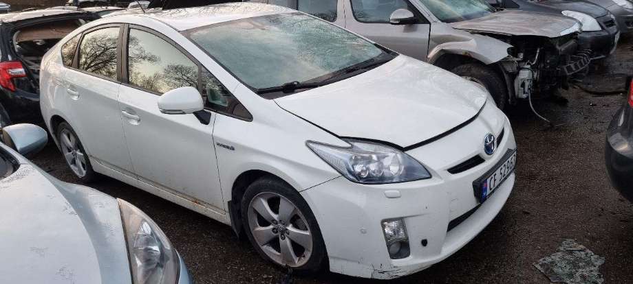 Toyota Prius, 2009-2016 (COMBI, Type III) (COMBI) delebil , Motorkode: 2ZR-FXE