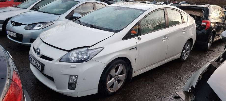 Toyota Prius 2009-2016 (Type III) (COMBI) delebil , Motorkode: 2ZR-FXE, Girkassekode: