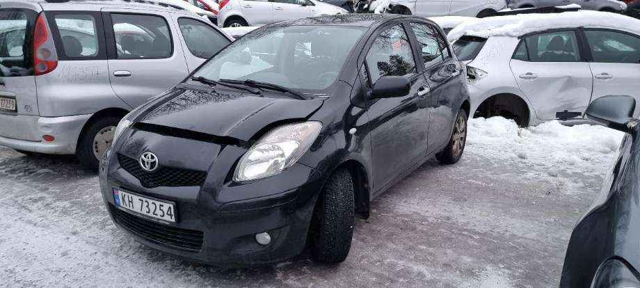 Toyota Yaris 2009-2011 (Type II, Fase 2) , Motorkode: 1NR-FE, Girkassekode: 