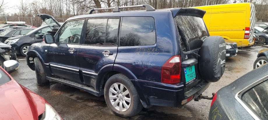 Mitsubishi Pajero 2000-2006 (Type III) delebil , Motorkode: , Girkassekode: