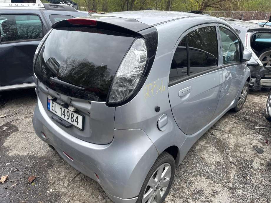 Mitsubishi i-MiEV 2010-->> delebil , Motorkode: Y4F1, Girkassekode: 