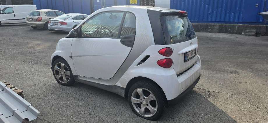 Smart Fortwo 2007-2014 (Type II) (W451) delebil , Motorkode: 3B21, Girkassekode: 