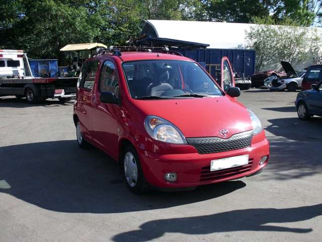 Toyota Yaris Verso 1999-2007 , Motorkode: 2NZ-FE, Girkassekode: 