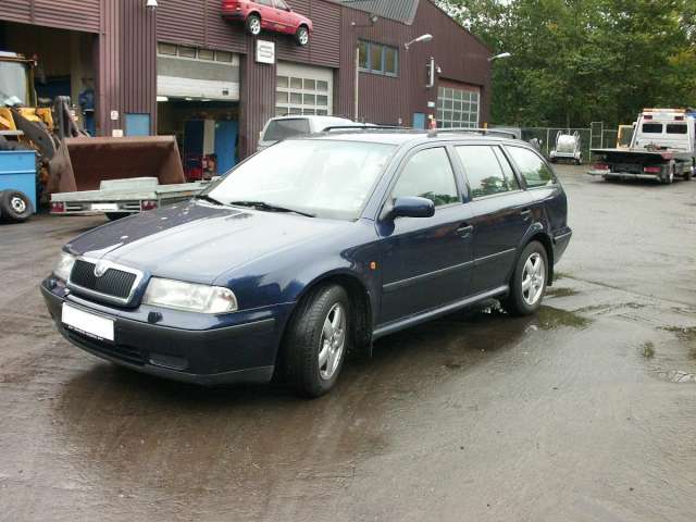 Škoda Octavia 1997-2000 (Type I, Fase 1) , Motorkode: AKL, Girkassekode: