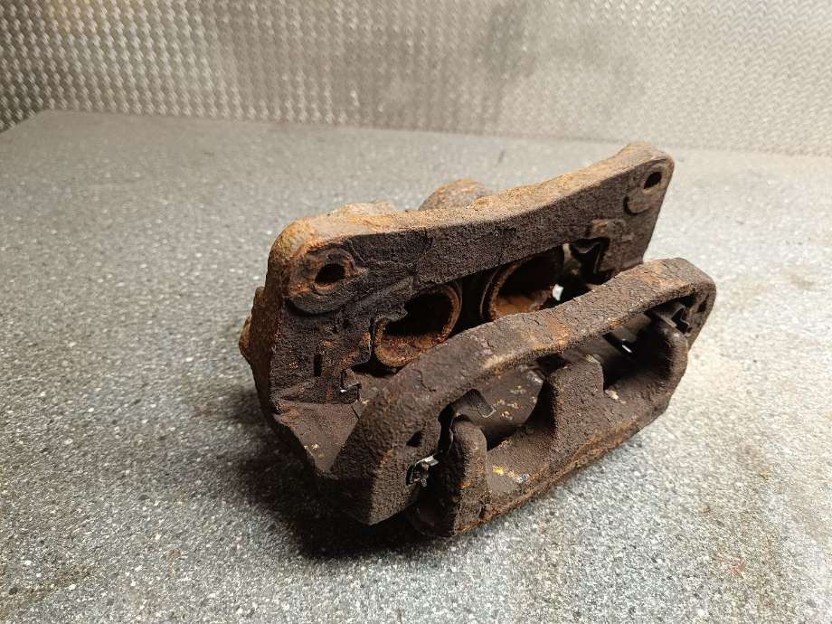 Bremsecaliper høyre foran til Subaru Impreza, 2008-2012 (Type III)  