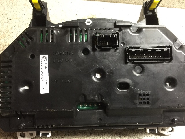 Instrumentpanel til Subaru Trezia 2011-2013  (DENSO|83800-52Z50|)