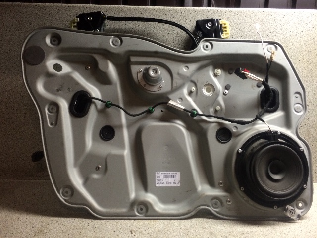 Ruteheis venstre foran til VW Caddy, 2010-2015 (Type III, Fase 2) (2K1837752KC1)
