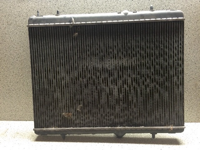 Radiator (manuell gir) til Peugeot 307 2005-2008 (Fase 2)