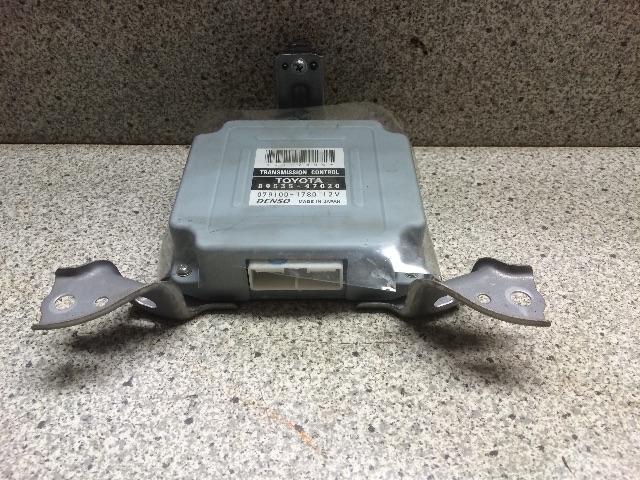 Styreenhet girkasse til Toyota Prius, 2004-2009 (Type II) (COMBI) (COMBI) (89535-47020)