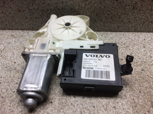 Ruteheis venstre bak til Volvo V50 2004-2007 (Fase 1) (30739182|)