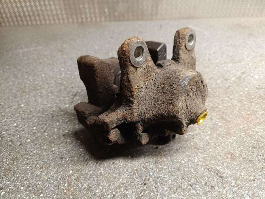 Bremsecaliper høyre bak til Mercedes C-Klasse 2000-2004 (Fase 1) (W203) (W203) (A 003 423 97 98|)