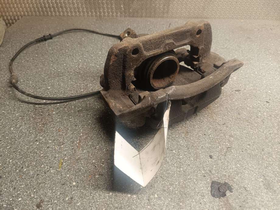 Bremsecaliper høyre foran til Mercedes C-Klasse 2000-2004 (Fase 1) (W203) (W203) (A 003 420 24 83|)