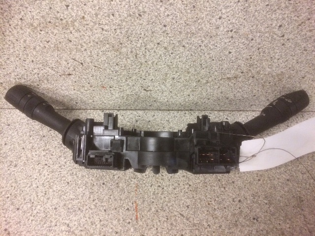 Bryter combi til Toyota Auris 2013-2015 (Type II, Fase 1)  (02720-17F852|)