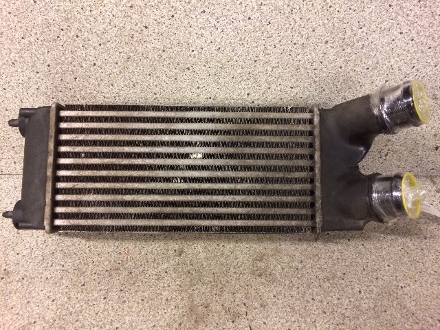 Intercooler til Peugeot Partner, 2008-2015 (Type II, Fase 1)  (9682434580)
