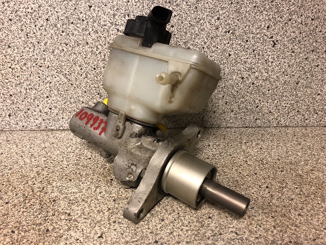 Bremsepumpe hoved til VW Caddy, 2004-2010 (Type III, Fase 1)  (1K0945459)