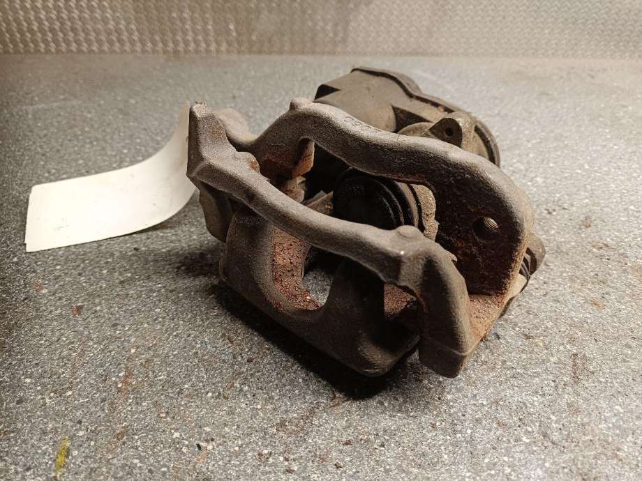 Bremsecaliper høyre bak til Nissan Qashqai, 2014-2021 (Type II)  (440114EA0A)